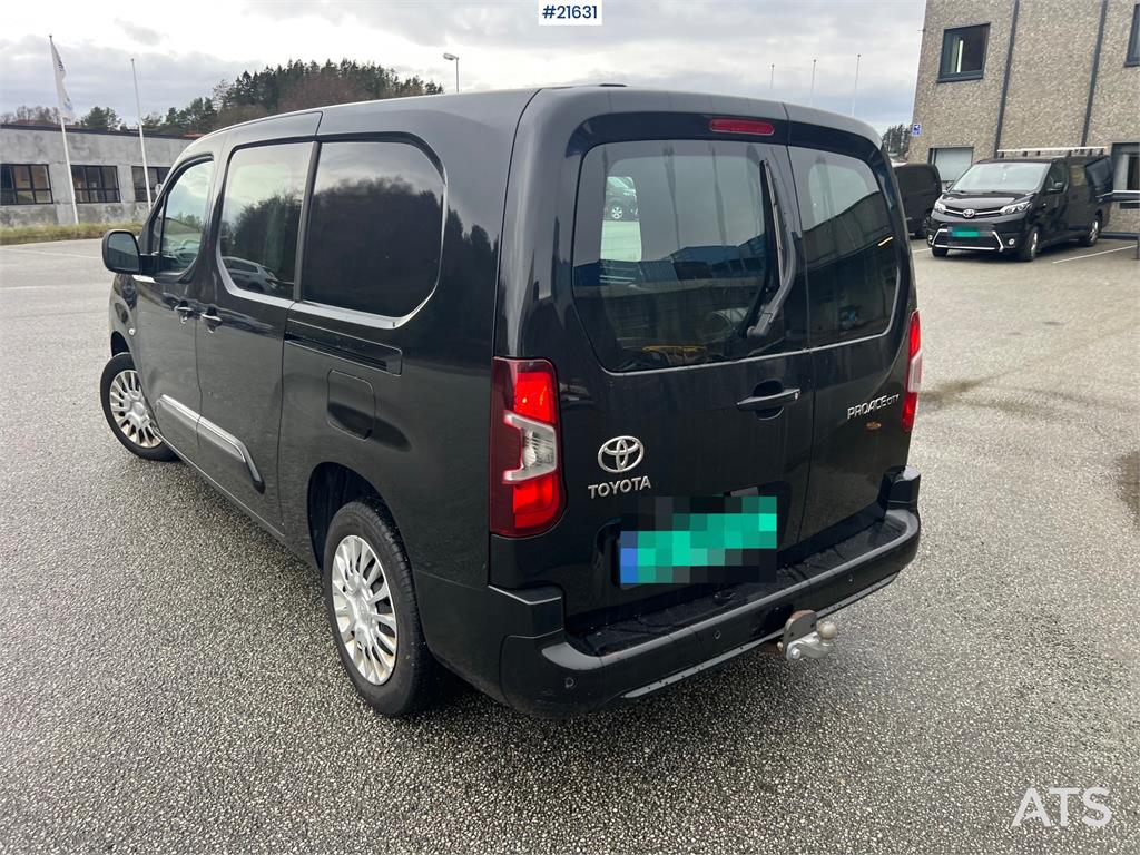 Toyota Proace city 4x2 Van