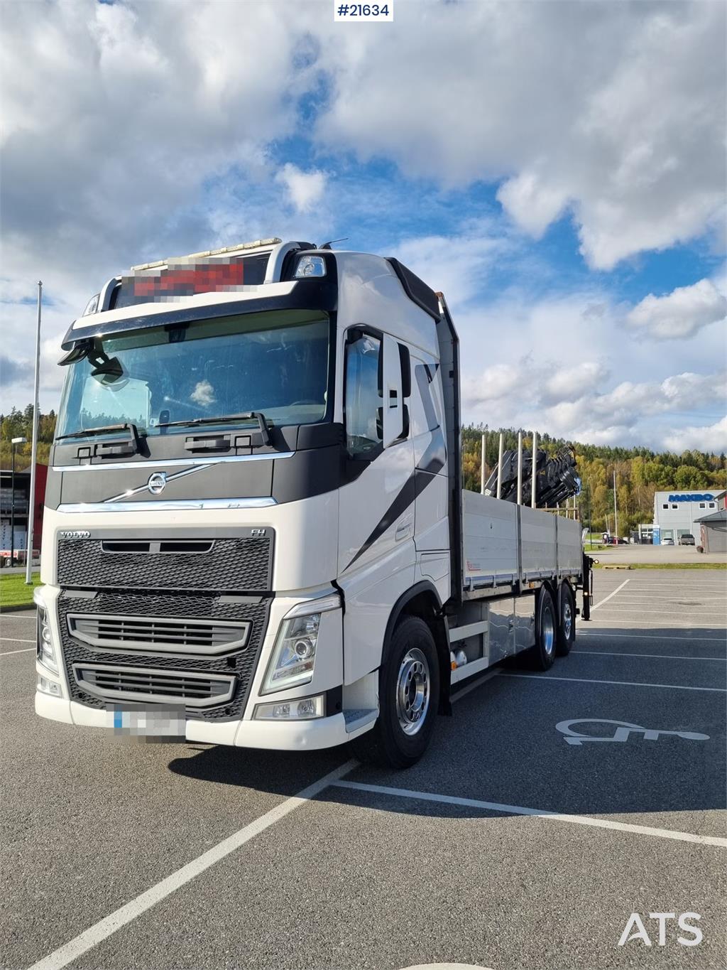 Volvo FH540 Crane truck w/ 19 t/m Rear-mounted HIAB cran