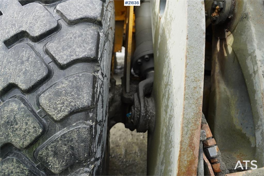 Volvo L120C wheel loader with 3rd function