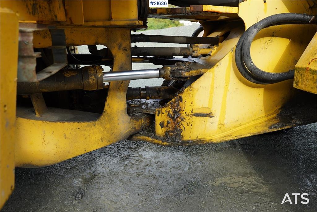 Volvo L120C wheel loader with 3rd function