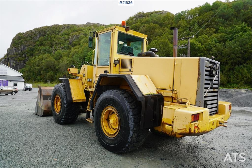 Volvo L120C wheel loader with 3rd function