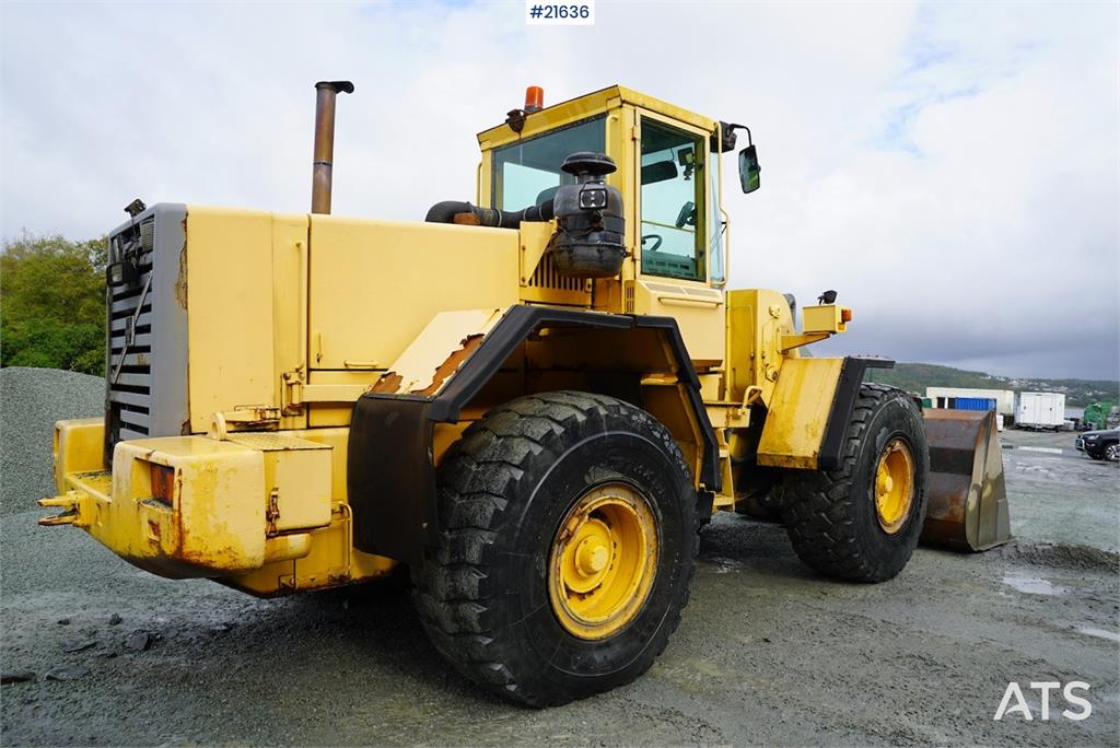 Volvo L120C wheel loader with 3rd function