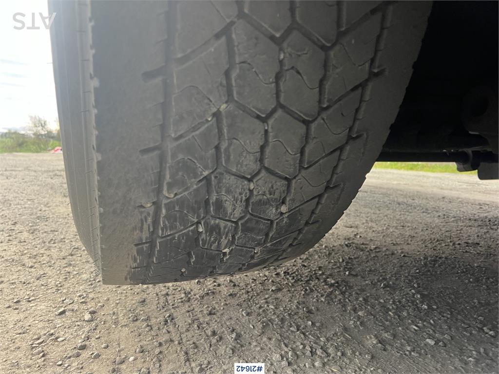 Mercedes-Benz Actros 6x2 box truck with/refrigeration/freezer un