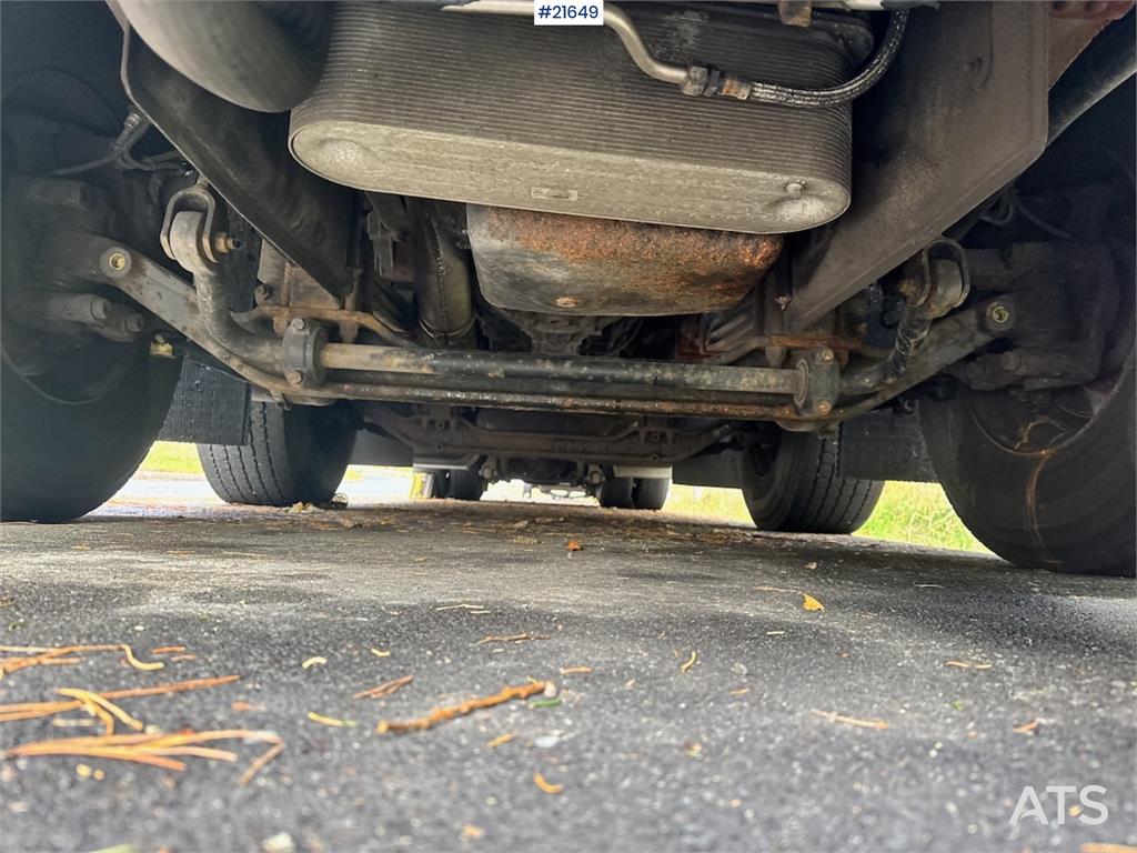 MAN TGS 35.480 8x2 Box truck w/ Full side opening.