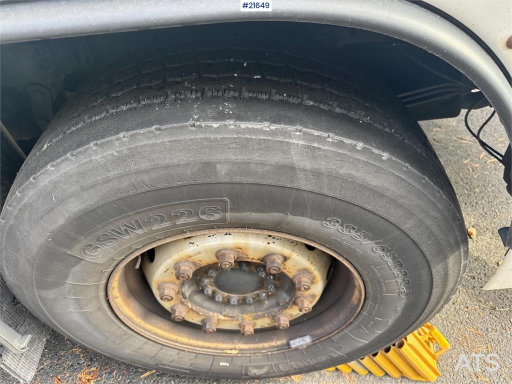 MAN TGS 35.480 8x2 Box truck w/ Full side opening.