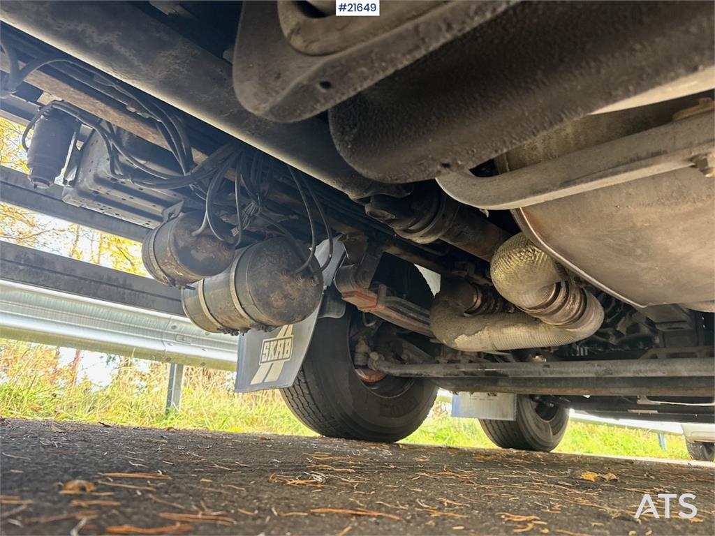 MAN TGS 35.480 8x2 Box truck w/ Full side opening.