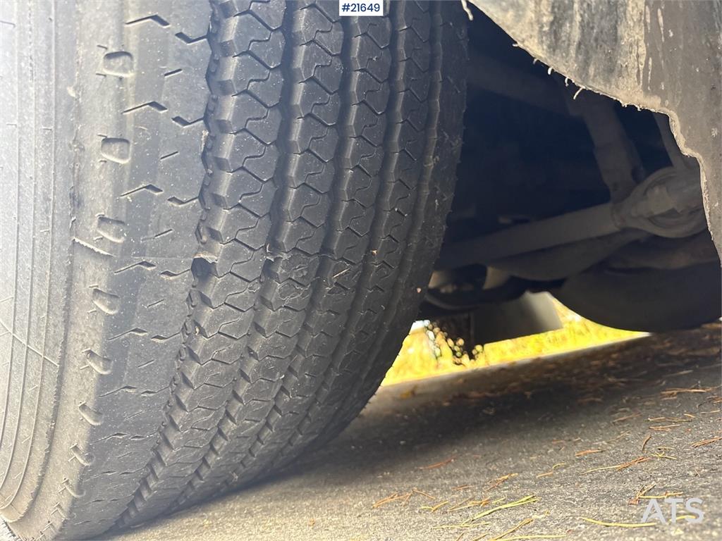 MAN TGS 35.480 8x2 Box truck w/ Full side opening.