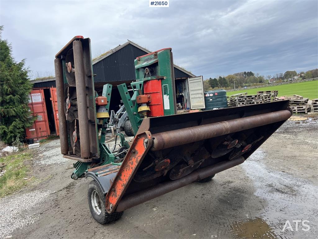 Wessex RMX560 lawn mower