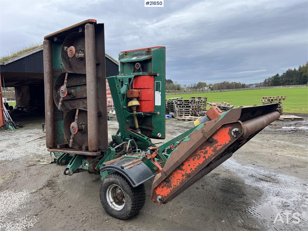 Wessex RMX560 lawn mower