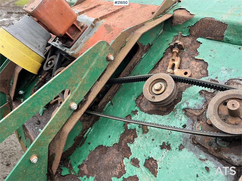 Wessex RMX560 lawn mower