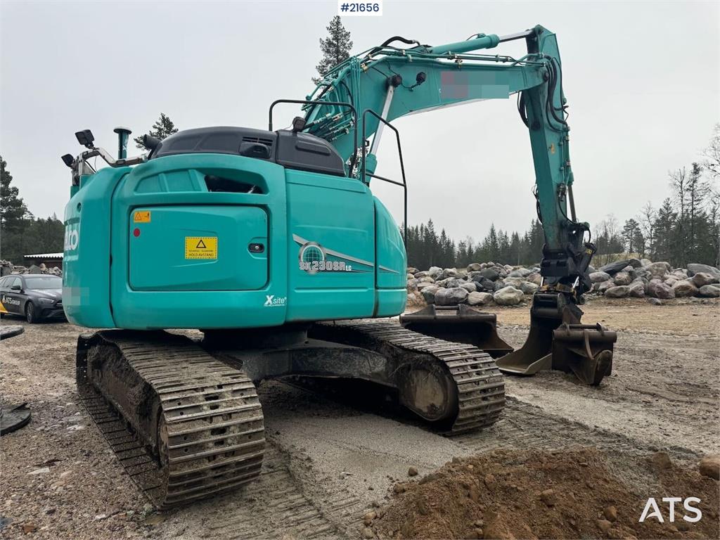 Kobelco SK230SRLC-5 Tracked Excavator w/ Tilt, Bucket and