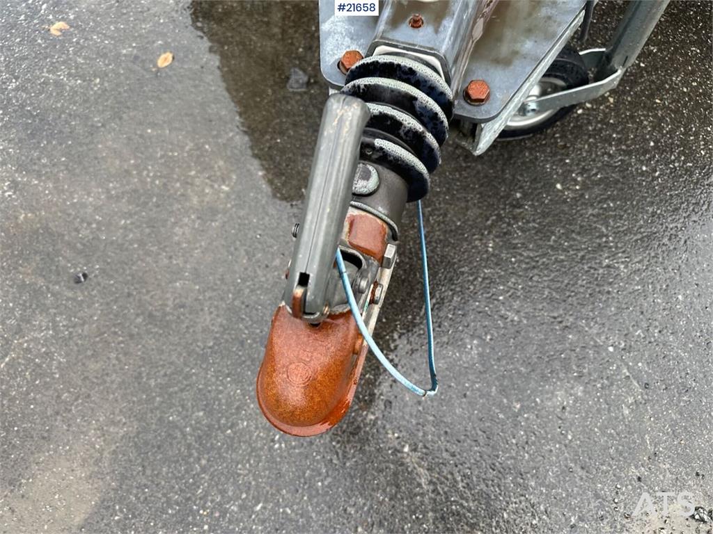 [Other] Letthus brakke