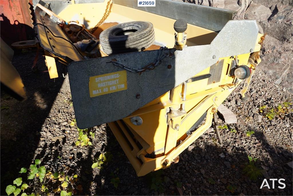 Falköping sand spreader for truck type LB1000