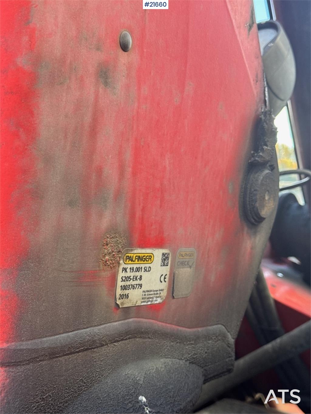 Renault T380 6x2 Crane truck w/ 19 t/m Palfinger.