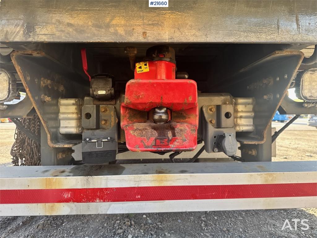 Renault T380 6x2 Crane truck w/ 19 t/m Palfinger.