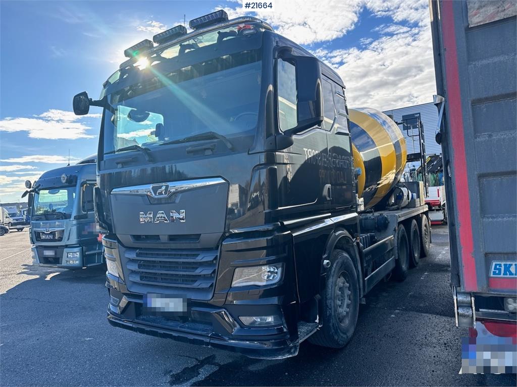 MAN TGX Concrete truck. 104,000 km.