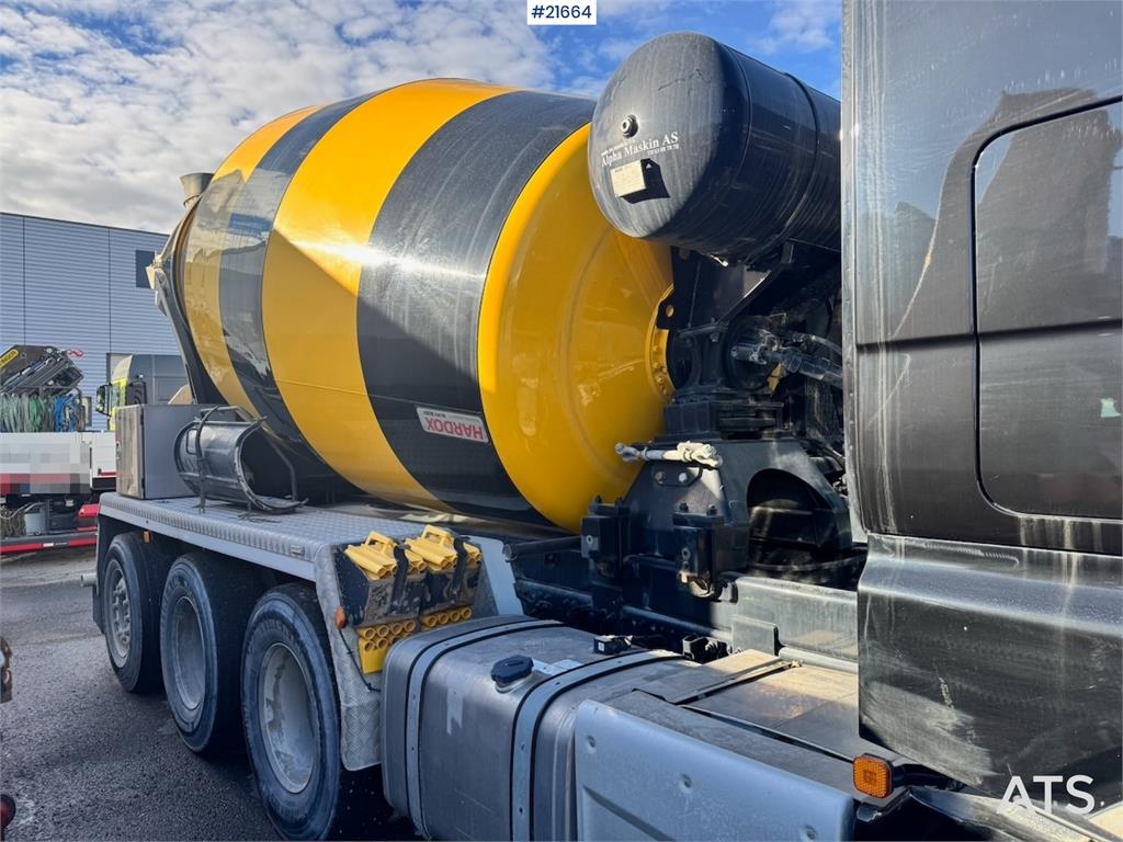 MAN TGX Concrete truck. 104,000 km.