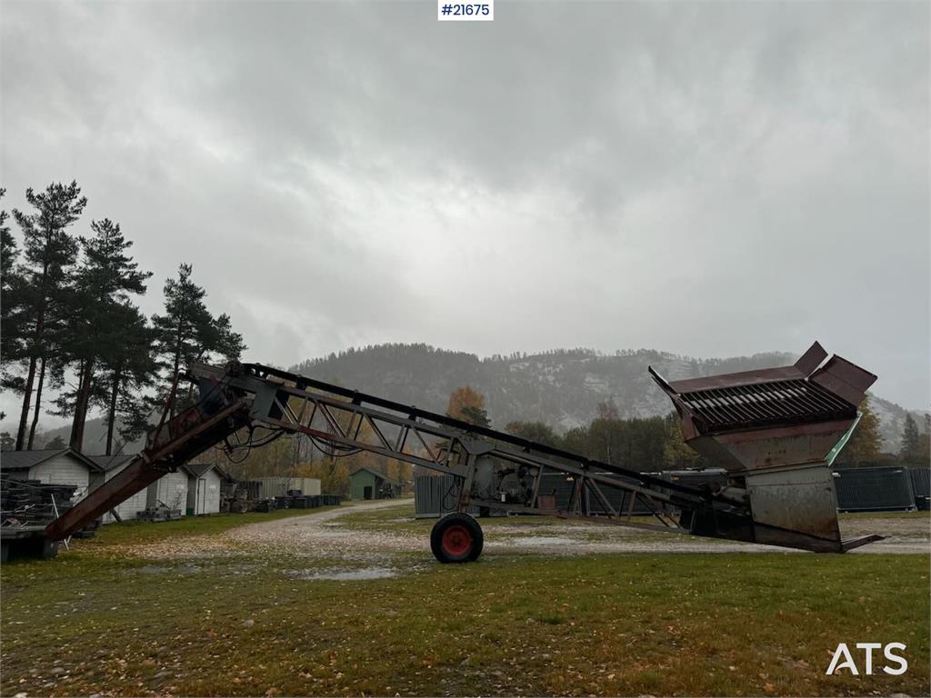 Powerscreen Screening Plant