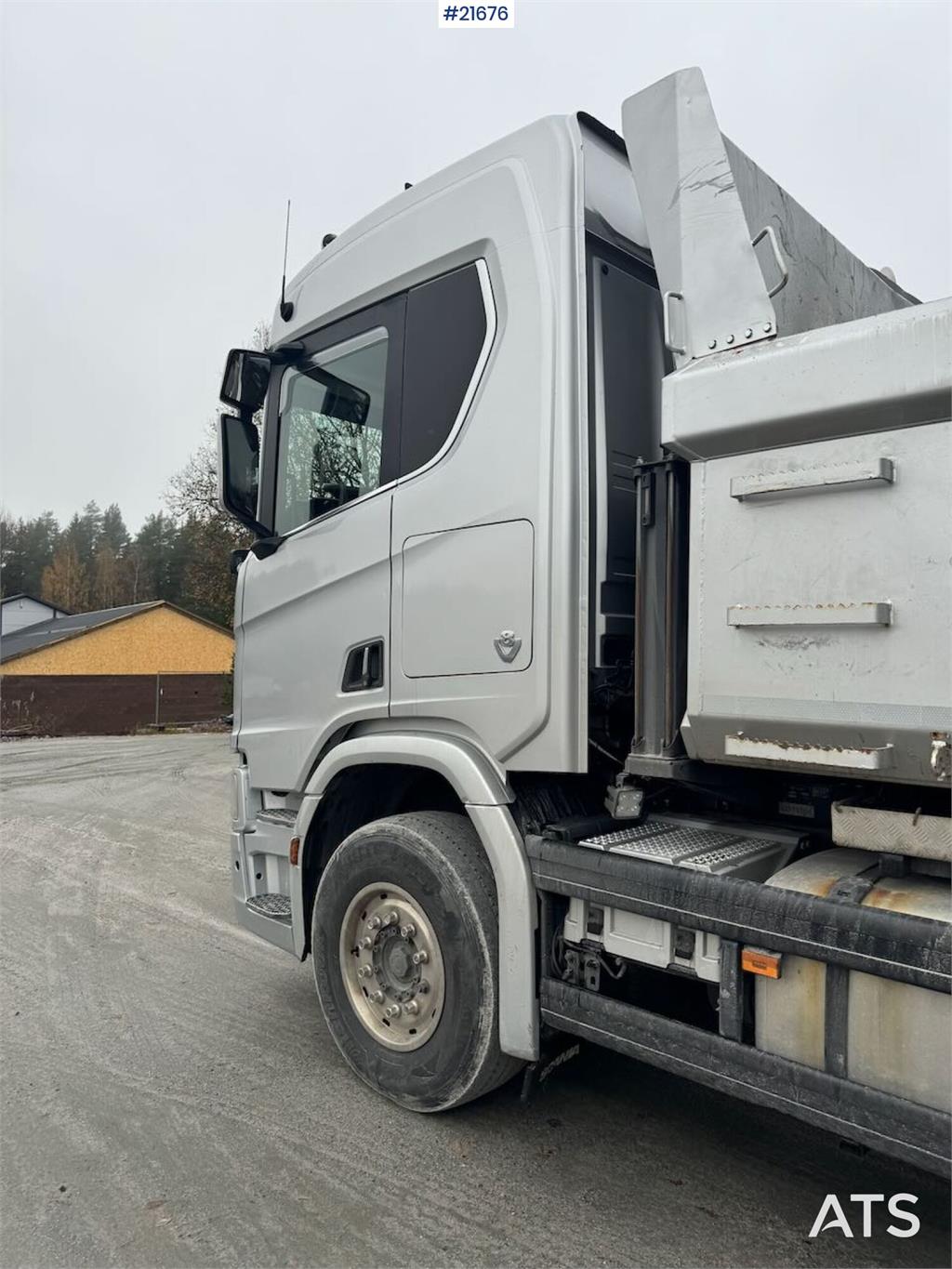 Scania R580 6x4 Tipper Truck with Snow Plow Setup