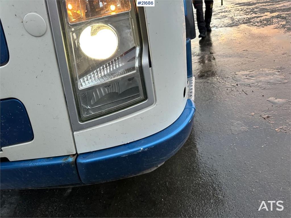 Volvo FM12 Globetrotter 6x4 crane truck w/ rear mounted