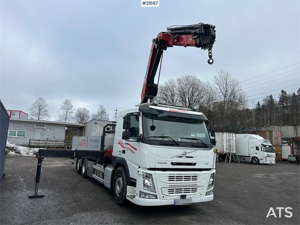 Volvo FM450 Crane Truck w/ 21 t/m HMF crane and Lift. 19