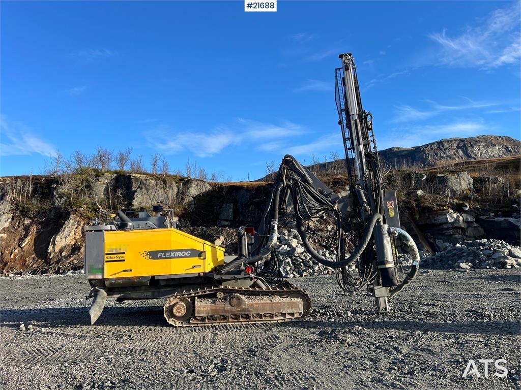 Atlas Copco T35R-01 Drilling rig w/ cop 2540 hammer, grinder a