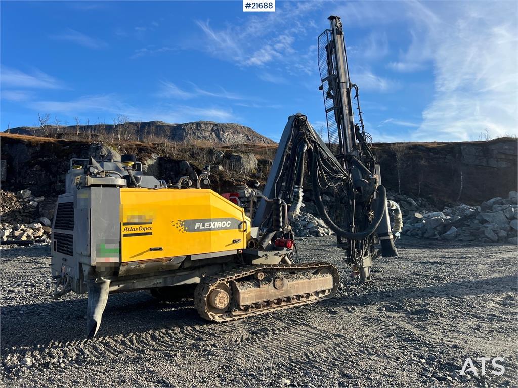 Atlas Copco T35R-01 Drilling rig w/ cop 2540 hammer, grinder a