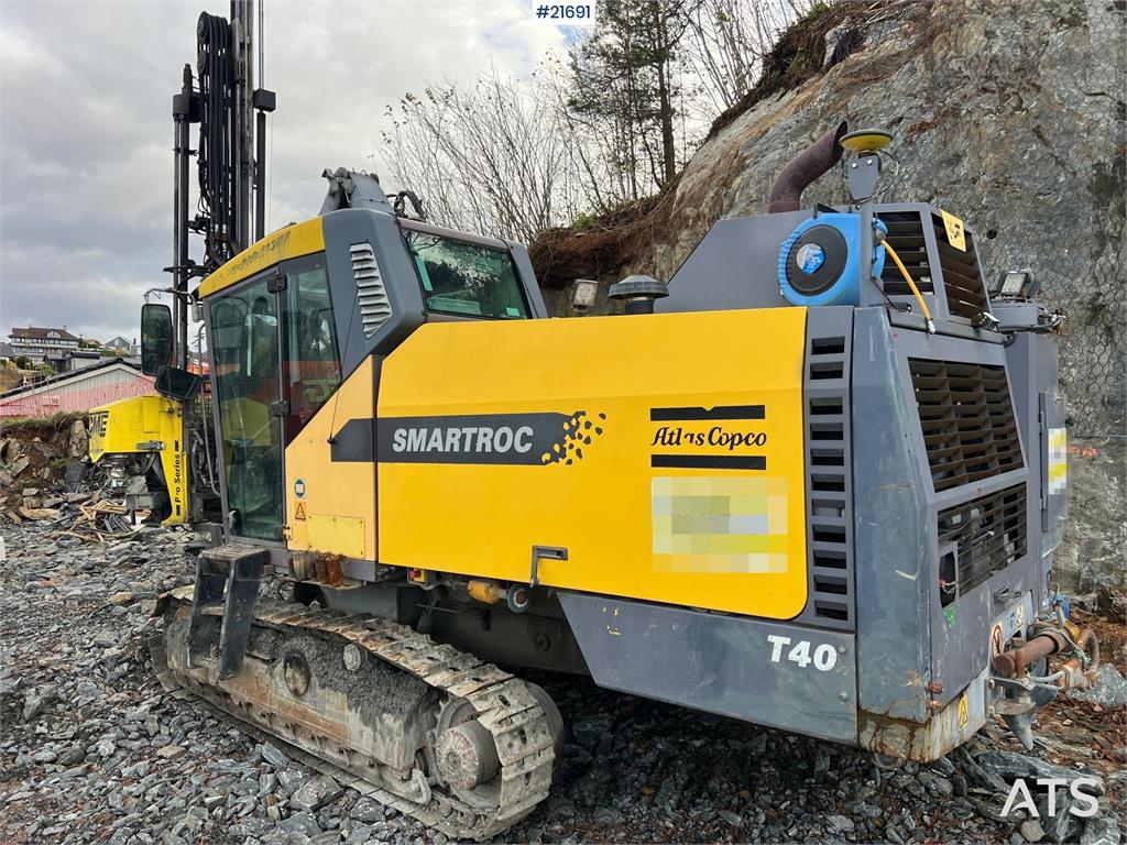 Atlas Copco smartroc T40-11 drilling rig w/2540 hammer, CME gr