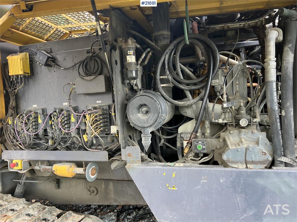 Atlas Copco smartroc T40-11 drilling rig w/2540 hammer, CME gr