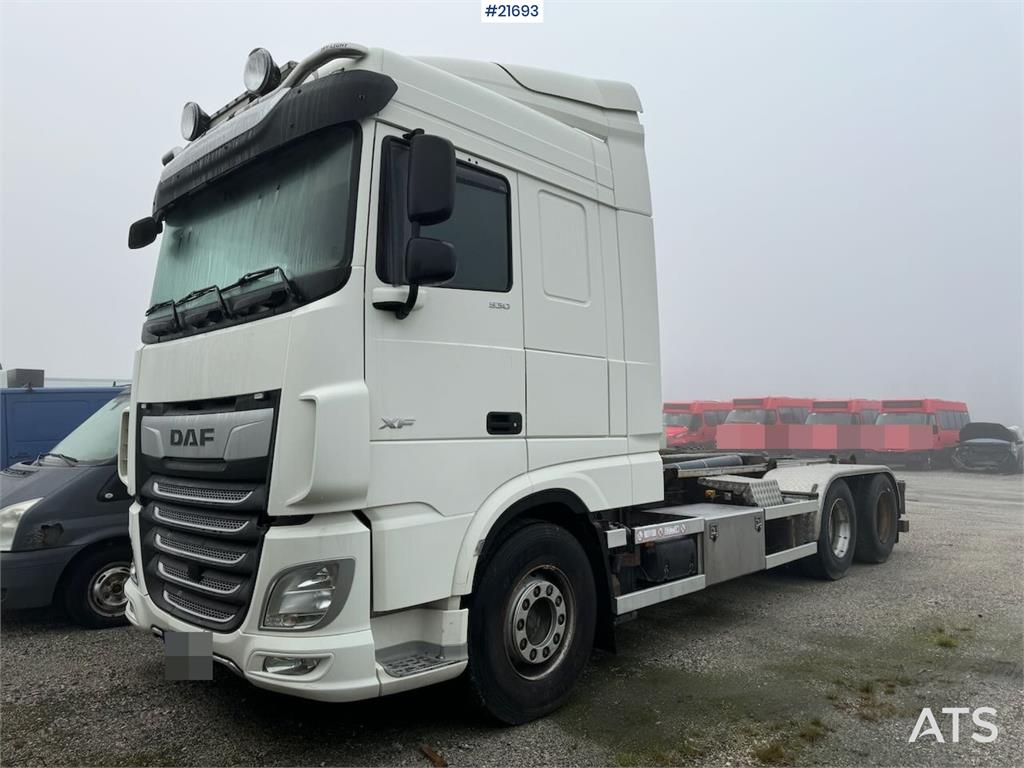 DAF XF530 6x2 Hook truck w/ VDL Hook WATCH VIDEO