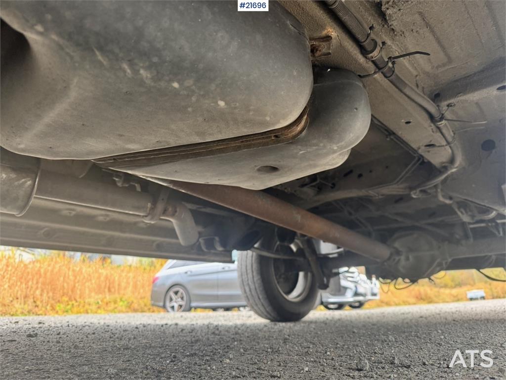 Mercedes-Benz Sprinter 316 w/ Lift