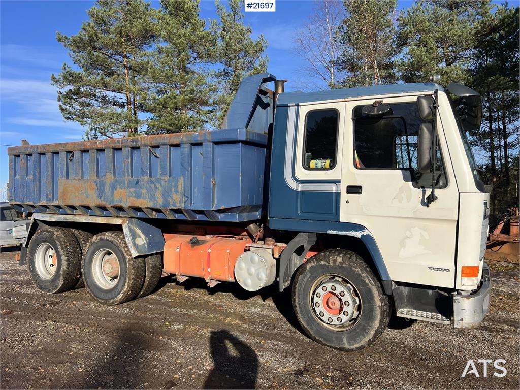 Volvo FH12 6x2 Tipper
