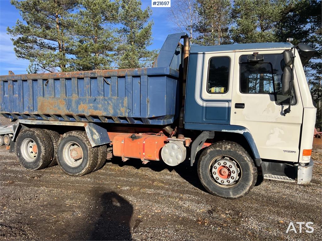 Volvo FH12 6x2 Tipper