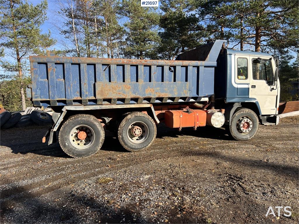 Volvo FH12 6x2 Tipper