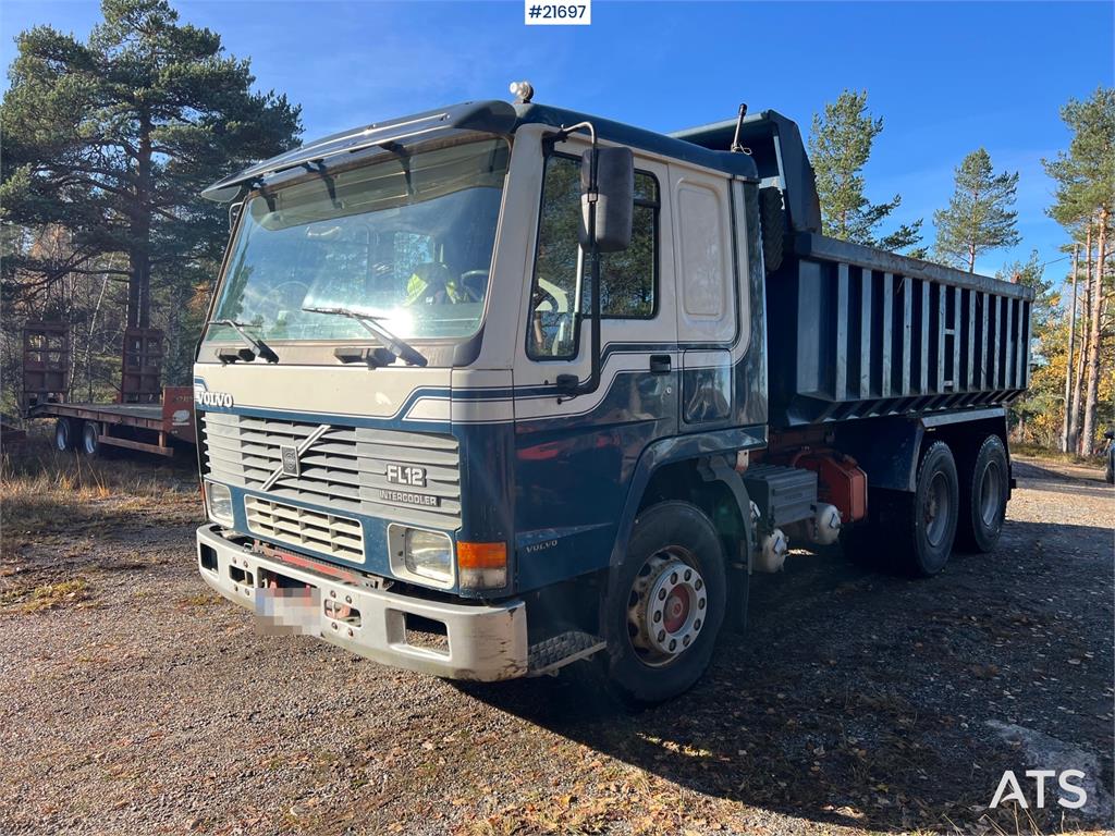 Volvo FH12 6x2 Tipper