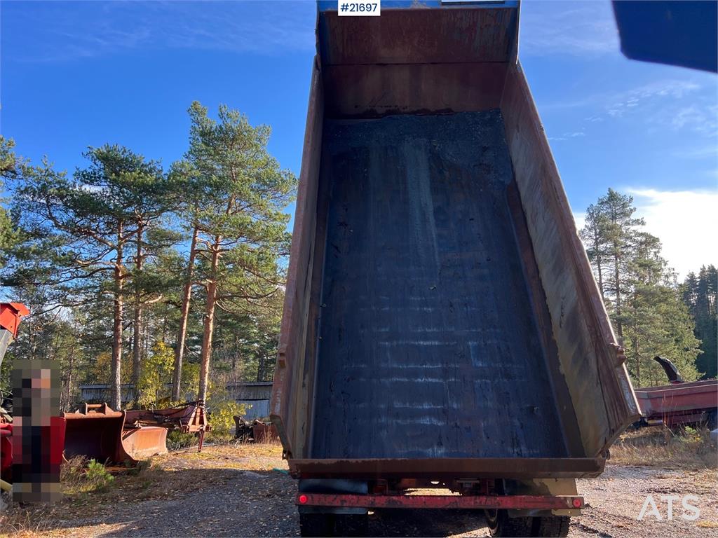 Volvo FH12 6x2 Tipper