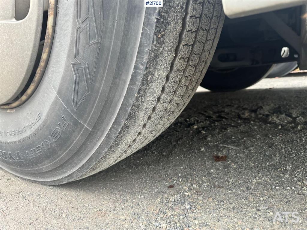 Mercedes-Benz Tourismo Tour Bus. 35+2 seats WATCH VIDEO