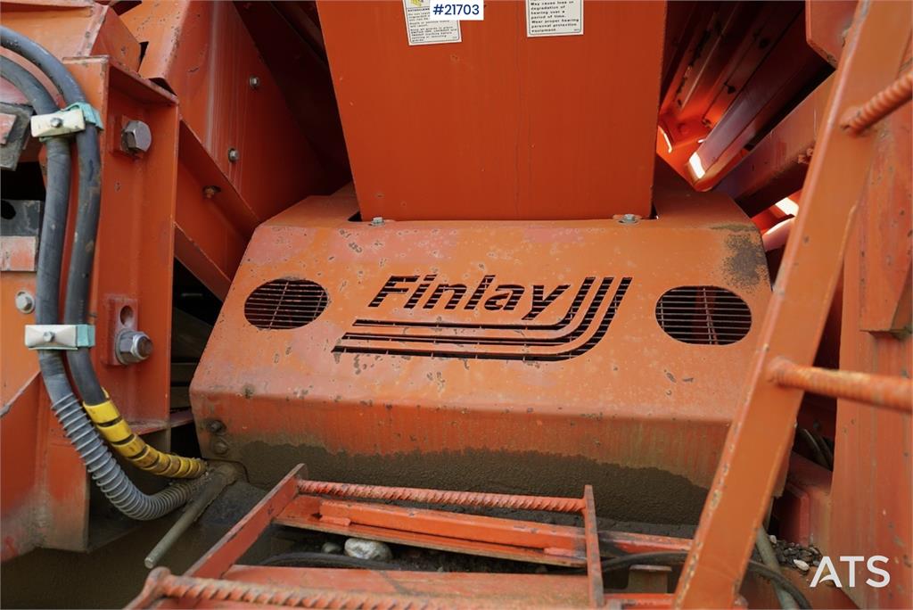 Finlay 683 2 cover sorting plant w/only 5900 hours on SEM