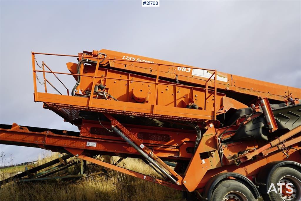 Finlay 683 2 cover sorting plant w/only 5900 hours on SEM