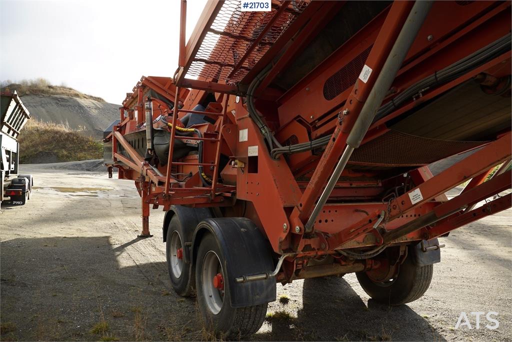 Finlay 683 2 cover sorting plant w/only 5900 hours on SEM