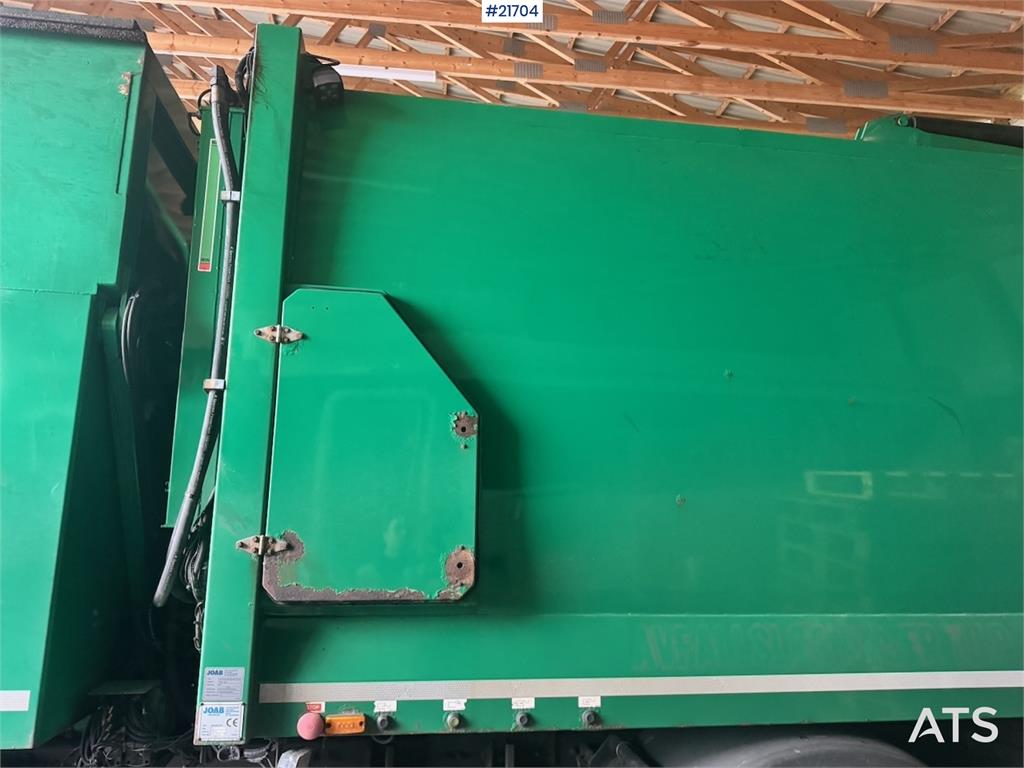 Volvo FM410 2-Chamber Refuse Truck.