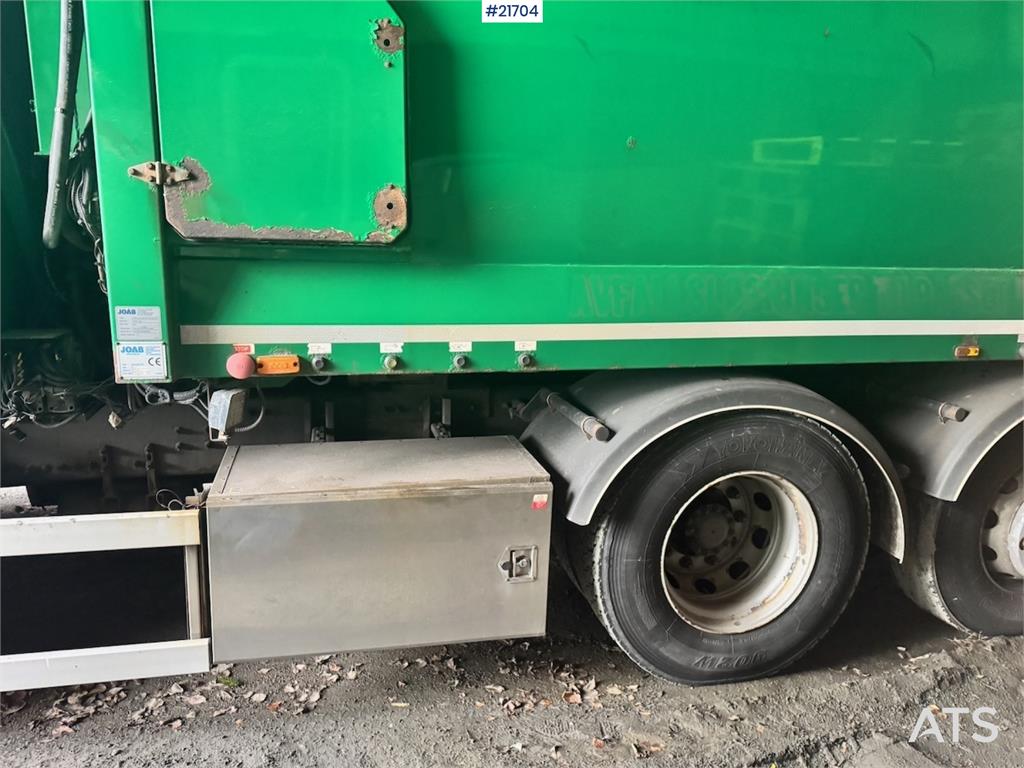 Volvo FM410 2-Chamber Refuse Truck.