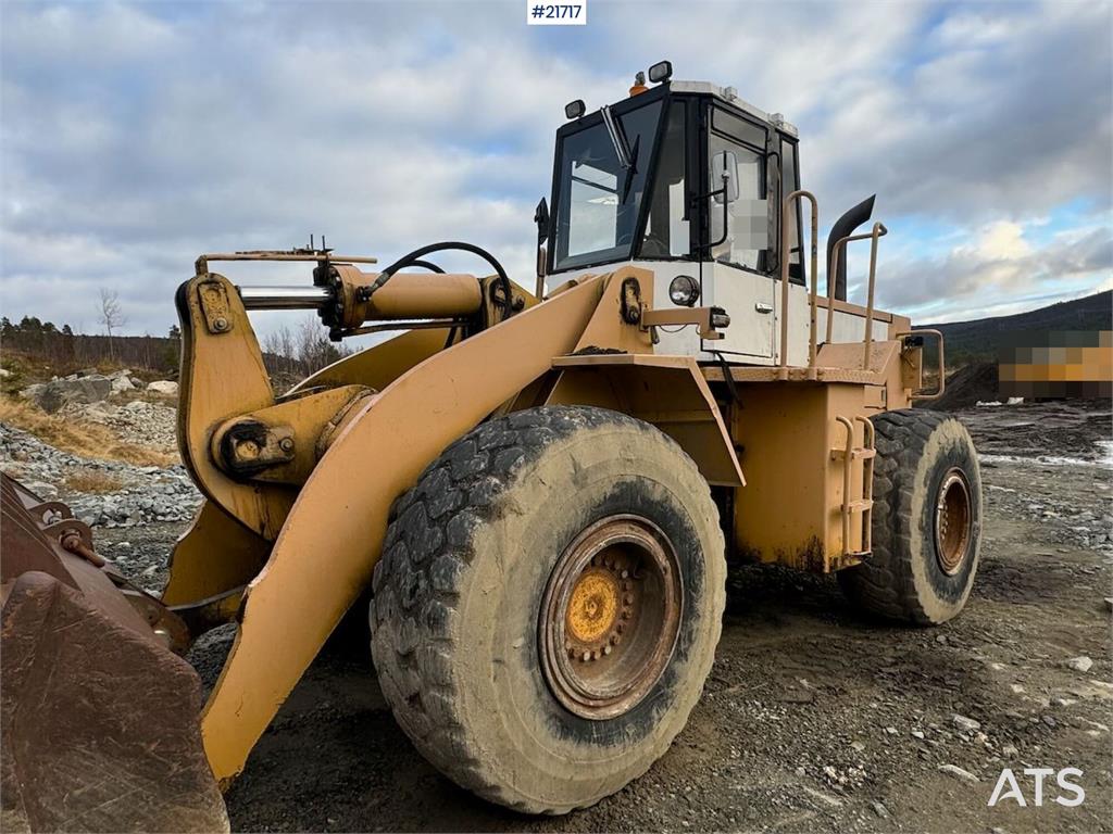 TCM 870 Wheel Loader w/ Bucket