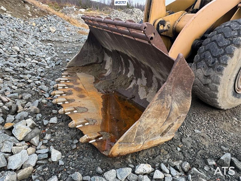 TCM 870 Wheel Loader w/ Bucket