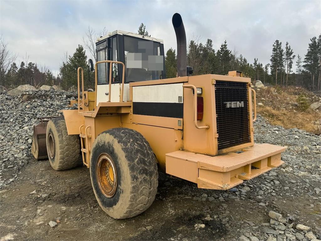 TCM 870 Wheel Loader w/ Bucket