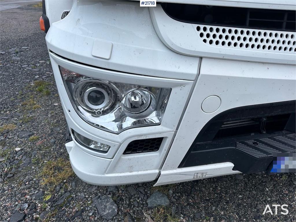 Mercedes-Benz Actros 1835 box truck w/ Full side opening, genera