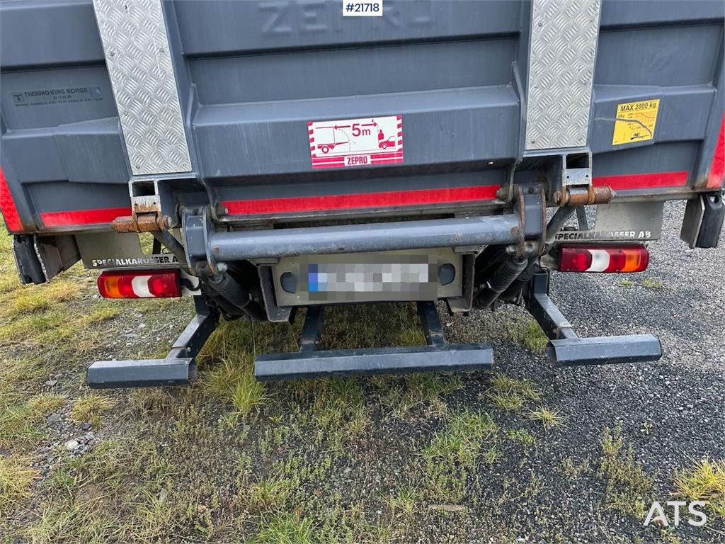 Mercedes-Benz Actros 1835 box truck w/ Full side opening, genera