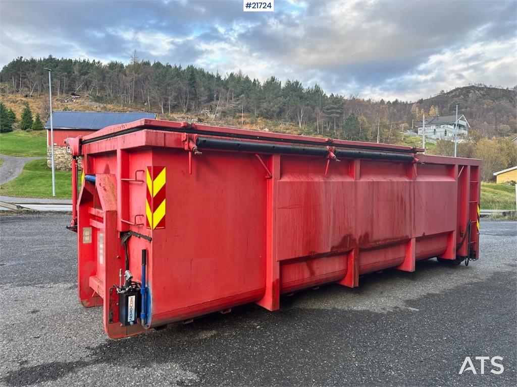 [Other] BFAB Fish tank for hook truck.