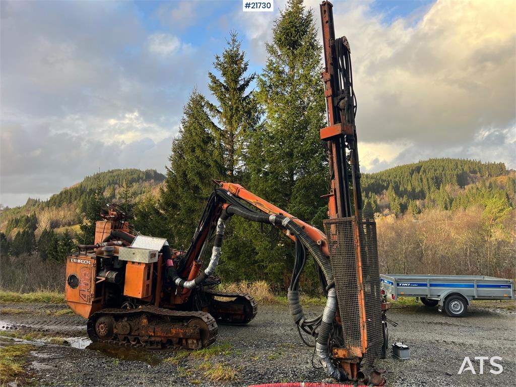 Tamrock DHA400 Drilling rig w/ CPR 438L hammer