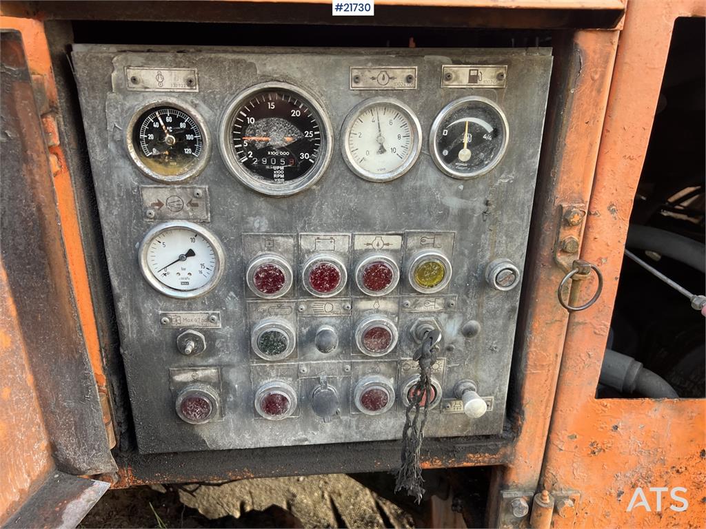 Tamrock DHA400 Drilling rig w/ CPR 438L hammer